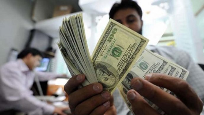 প্রবাসী আয়ে গতি