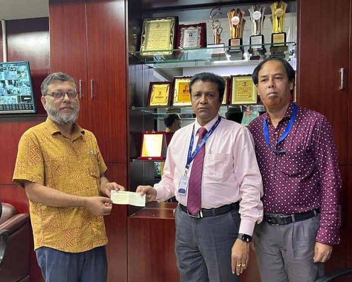 মাওলানা ভাসানী বিজ্ঞান ও প্রযুক্তি বিশ্ববিদ্যালয়ের কাছ থেকে সন্ধানী লাইফের প্রায় ৪৯ লাখ টাকার প্রিমিয়াম সংগ্রহ
