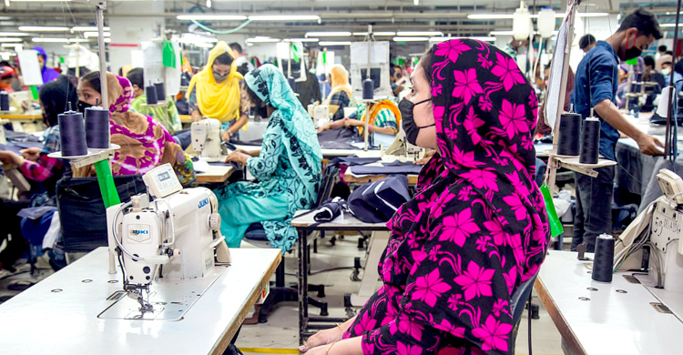 ৫৮ পোশাক কারখানা বন্ধ হওয়ার পথে