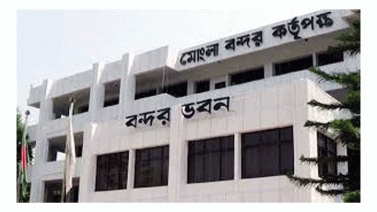 আমদানি-রফতানিতে রেকর্ড, বদলে যাচ্ছে মোংলা বন্দর