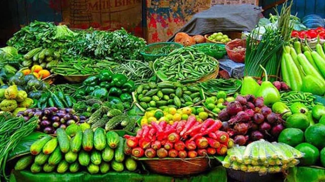 শীতের হাওয়ায় বাজারে স্বস্তি – সবজির দামে স্পষ্ট পতন