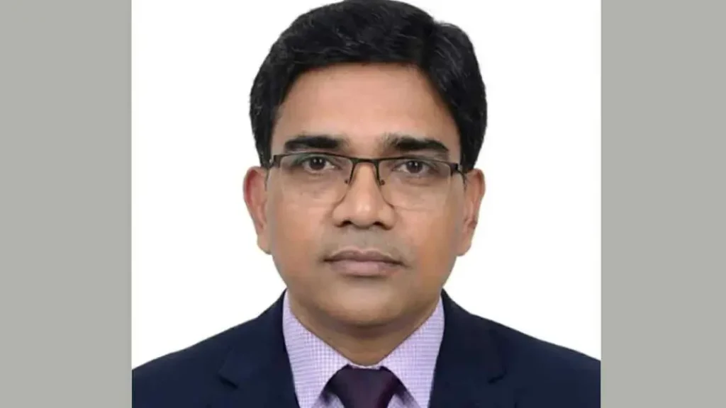 বাংলাদেশ ব্যাংকের ইডি হলেন নরসিংদীর আশিকুর রহমান