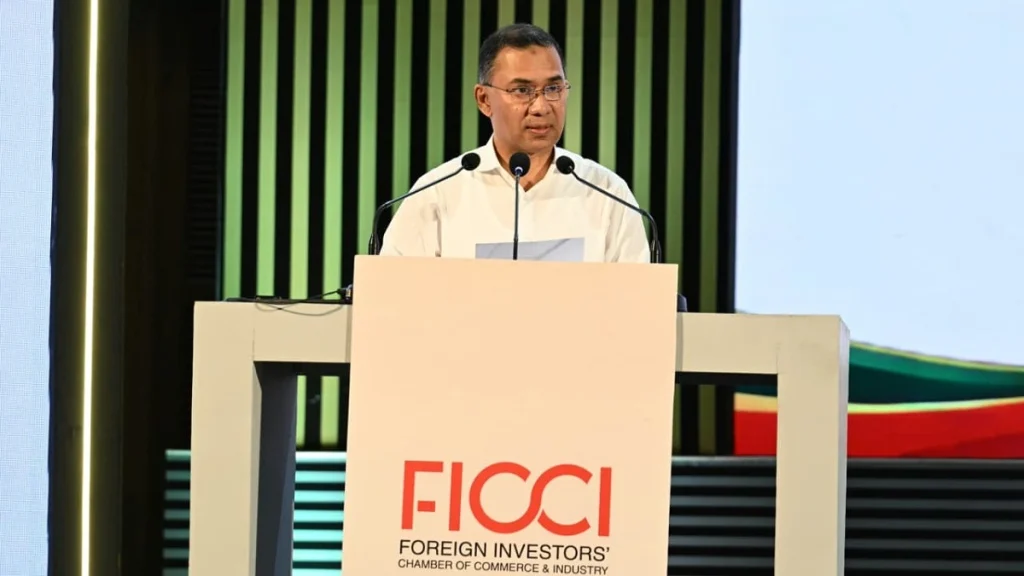 বিদেশি বিনিয়োগকারীদের বাংলাদেশে বিনিয়োগের আহ্বান প্রধানমন্ত্রীর